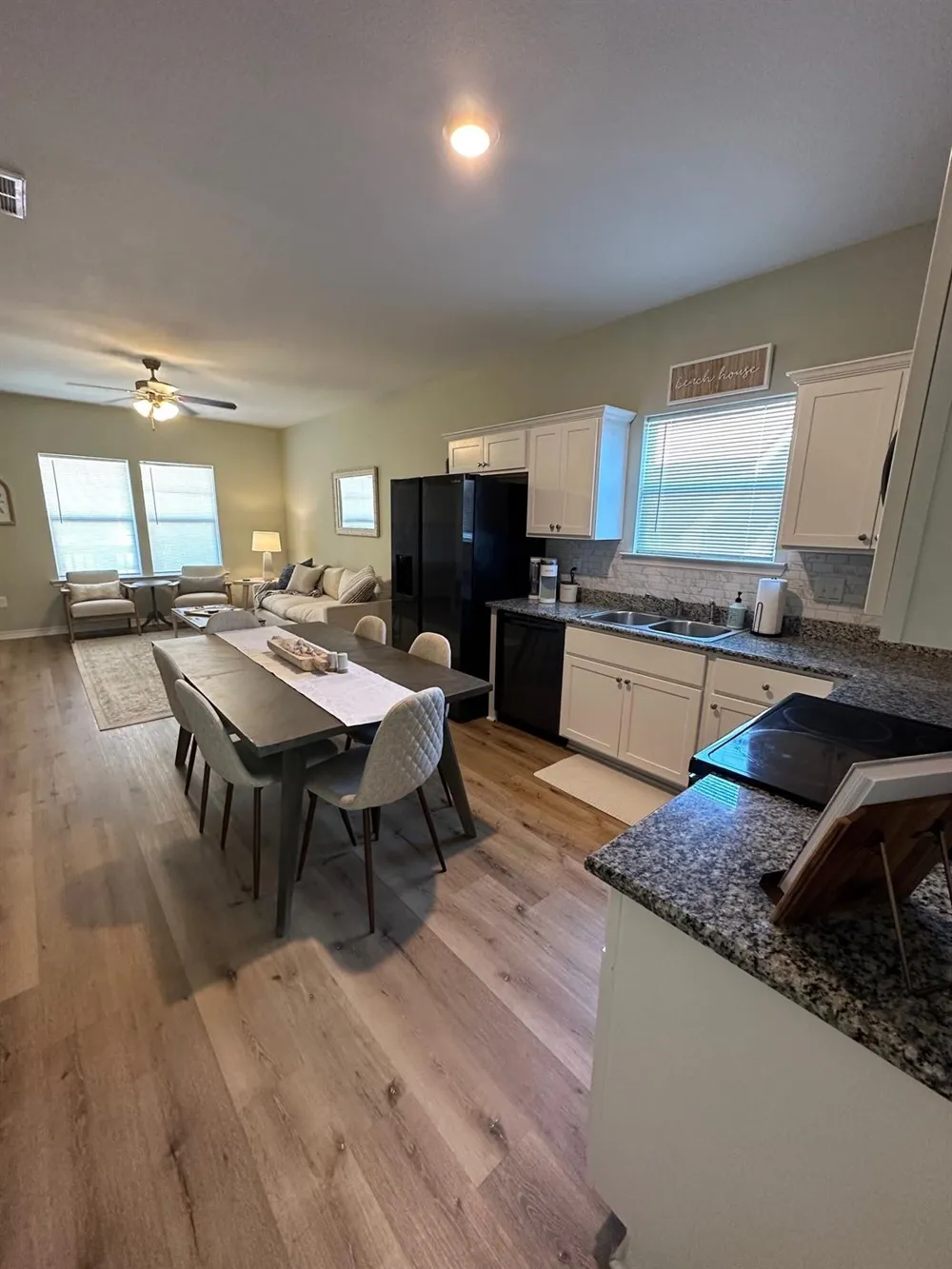 5419 Avenue N 1/2 Galveston, TX 77551