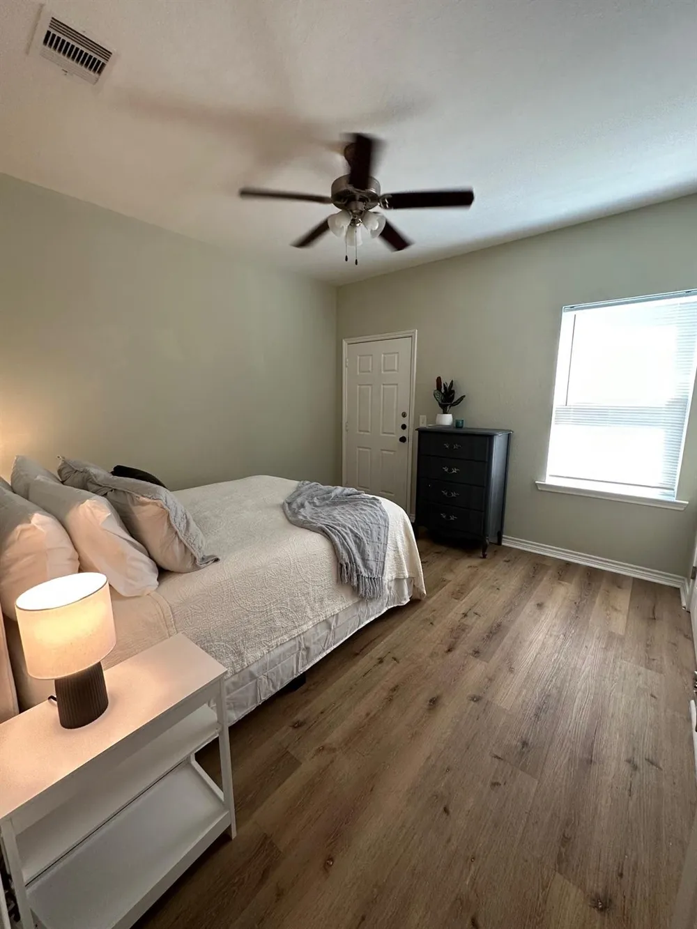 5419 Avenue N 1/2 Galveston, TX 77551