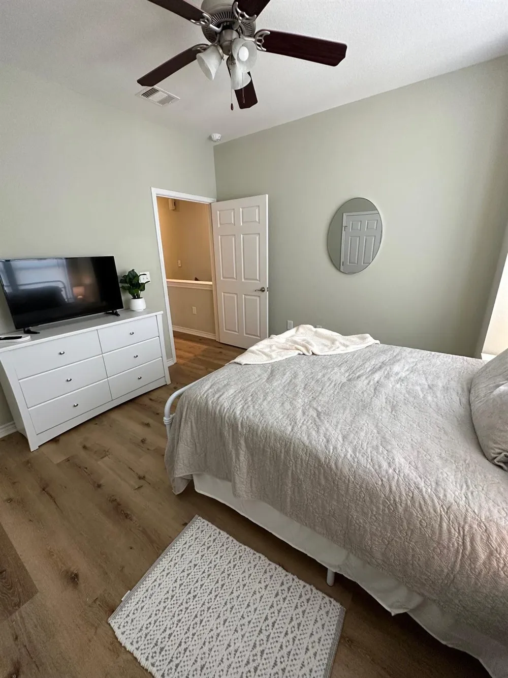 5419 Avenue N 1/2 Galveston, TX 77551