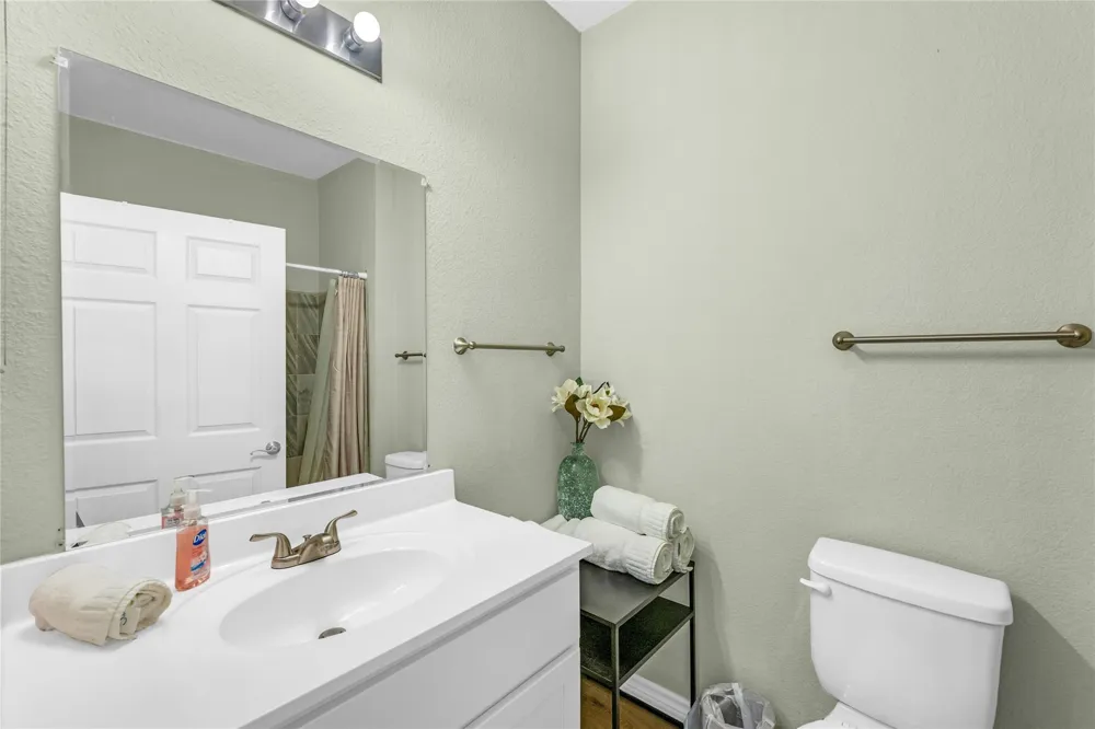 5419 Avenue N 1/2 Galveston, TX 77551