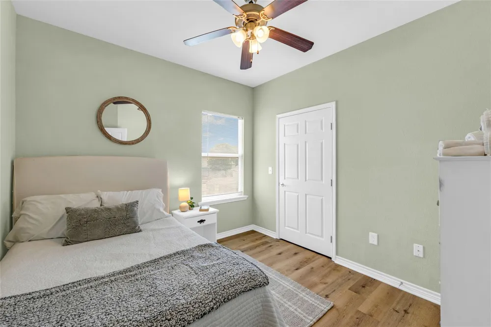 5419 Avenue N 1/2 Galveston, TX 77551