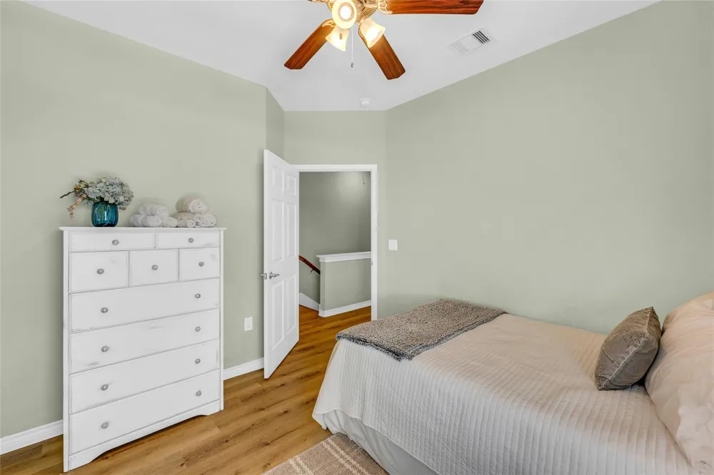 5419 Avenue N 1/2 Galveston, TX 77551