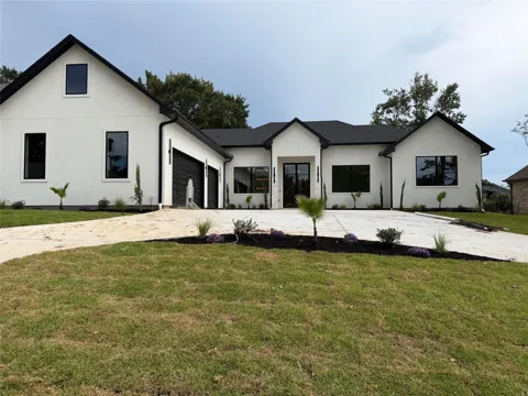 339 W Shore Lane