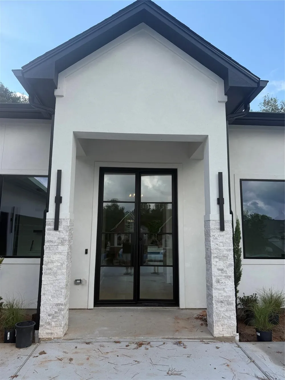 339 W Shore Lane Montgomery, TX 77356