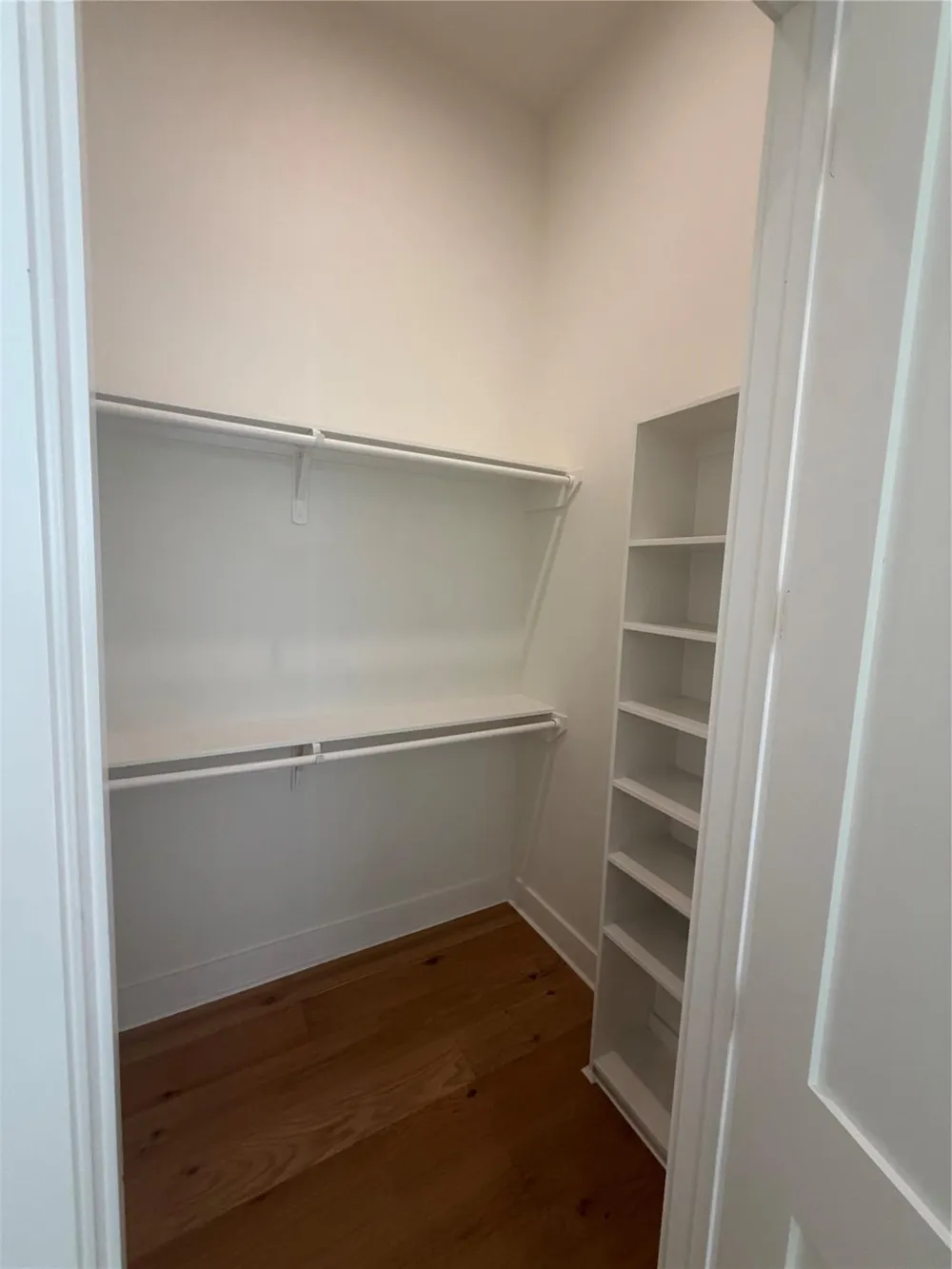 339 W Shore Lane Montgomery, TX 77356