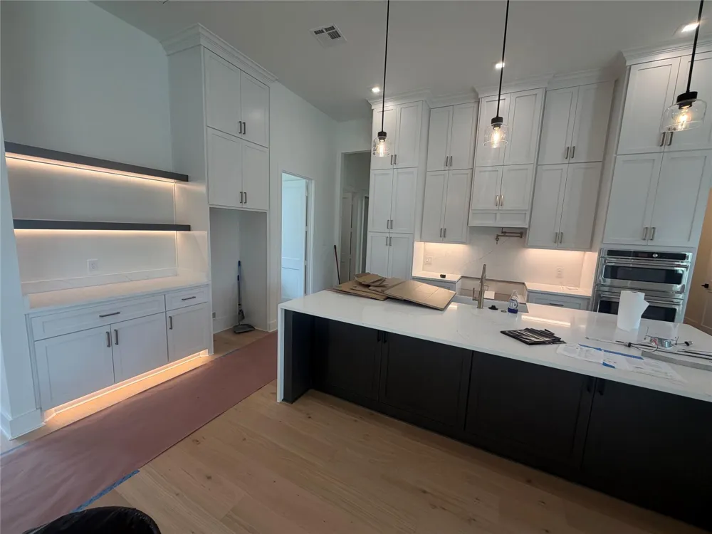 339 W Shore Lane Montgomery, TX 77356