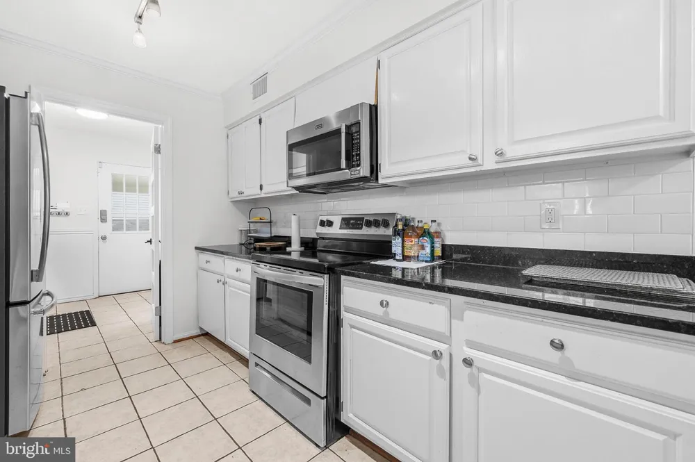 6640 PARK HALL DRIVE Laurel, MD 20707