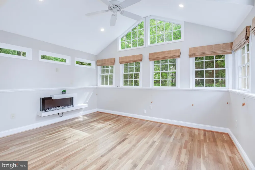 11405 ROKEBY AVENUE Garrett Park, MD 20896