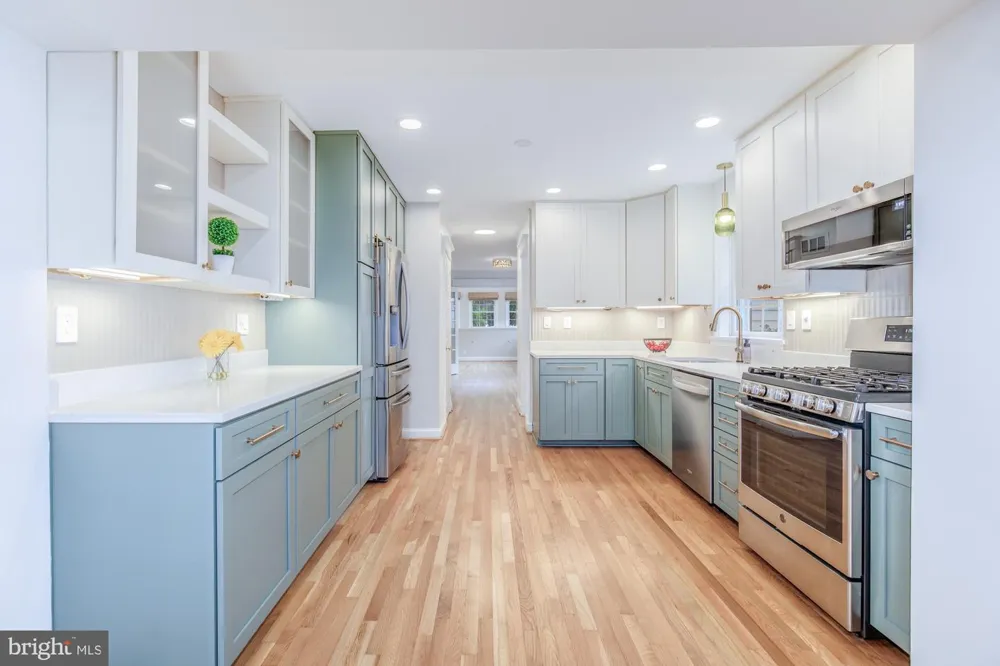 11405 ROKEBY AVENUE Garrett Park, MD 20896