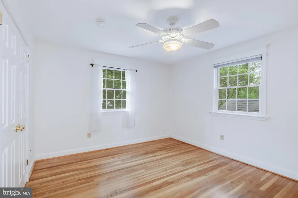 11405 ROKEBY AVENUE Garrett Park, MD 20896
