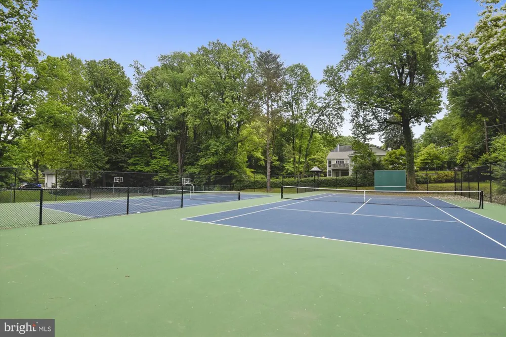 11405 ROKEBY AVENUE Garrett Park, MD 20896