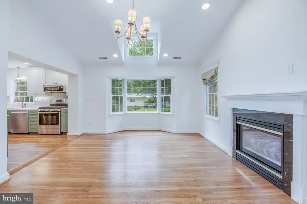 11405 ROKEBY AVENUE Garrett Park, MD 20896