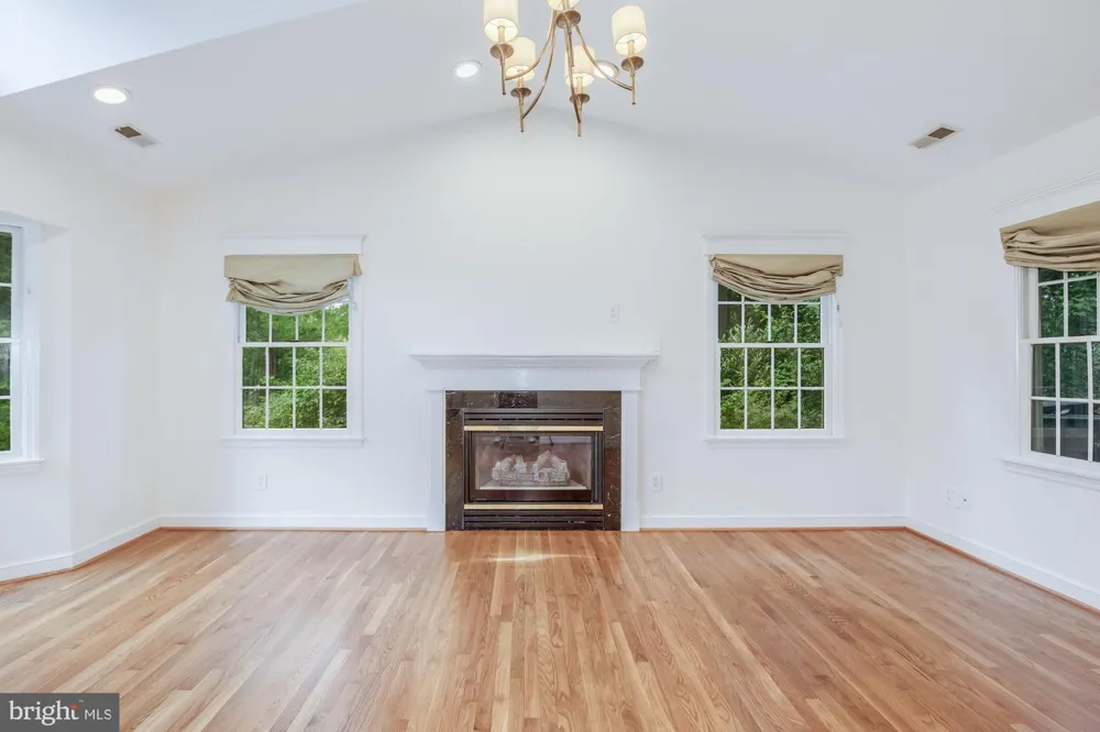 11405 ROKEBY AVENUE Garrett Park, MD 20896