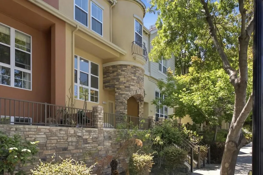 416 Toyama Drive Sunnyvale, CA 94089