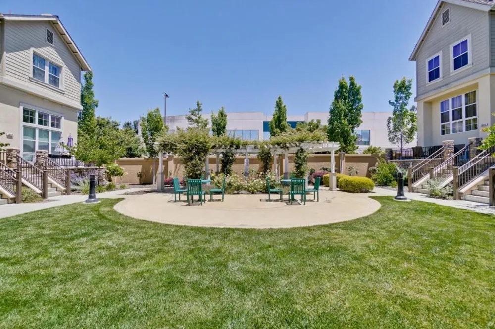 416 Toyama Drive Sunnyvale, CA 94089