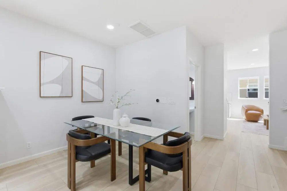 416 Toyama Drive Sunnyvale, CA 94089