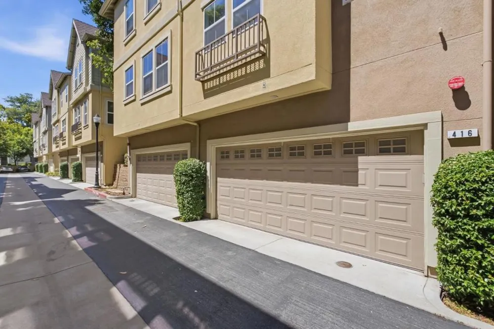 416 Toyama Drive Sunnyvale, CA 94089
