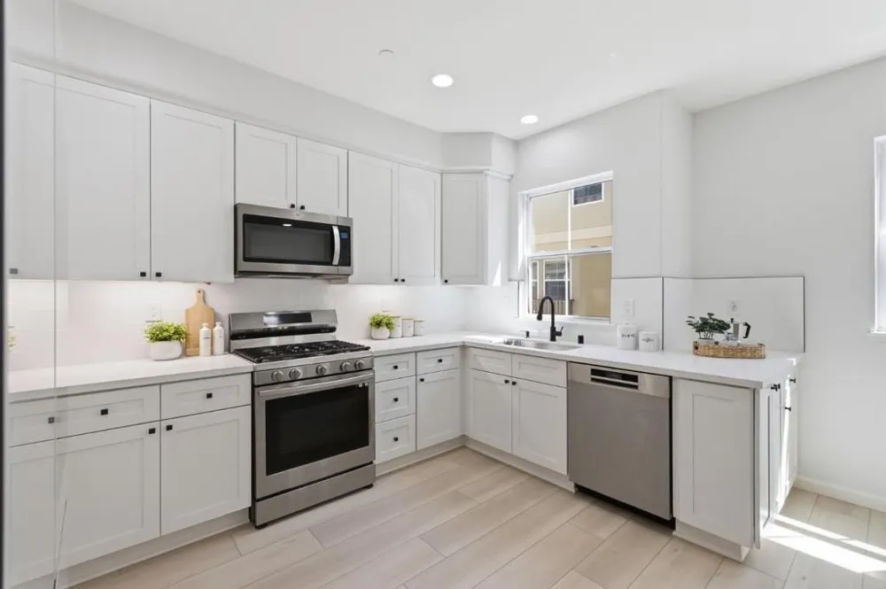 416 Toyama Drive Sunnyvale, CA 94089