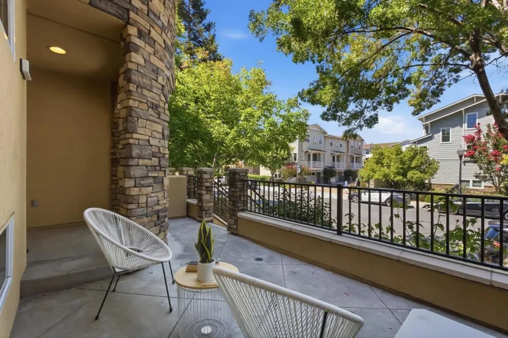 416 Toyama Drive Sunnyvale, CA 94089