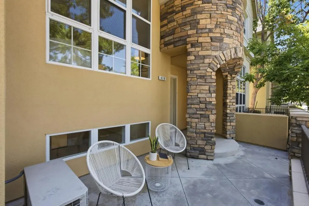 416 Toyama Drive Sunnyvale, CA 94089