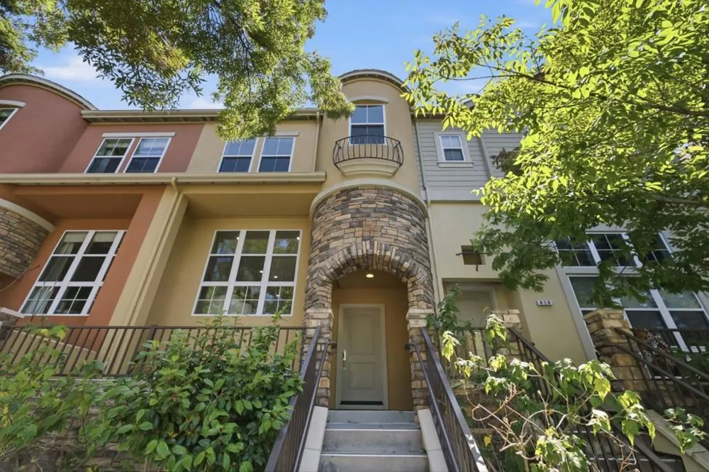 416 Toyama Drive Sunnyvale, CA 94089