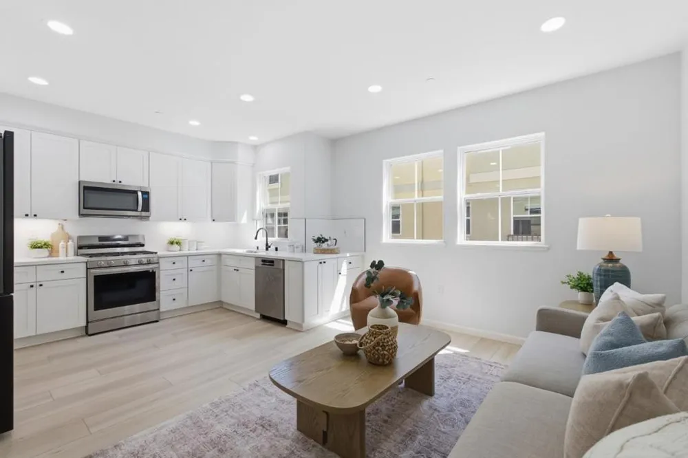 416 Toyama Drive Sunnyvale, CA 94089