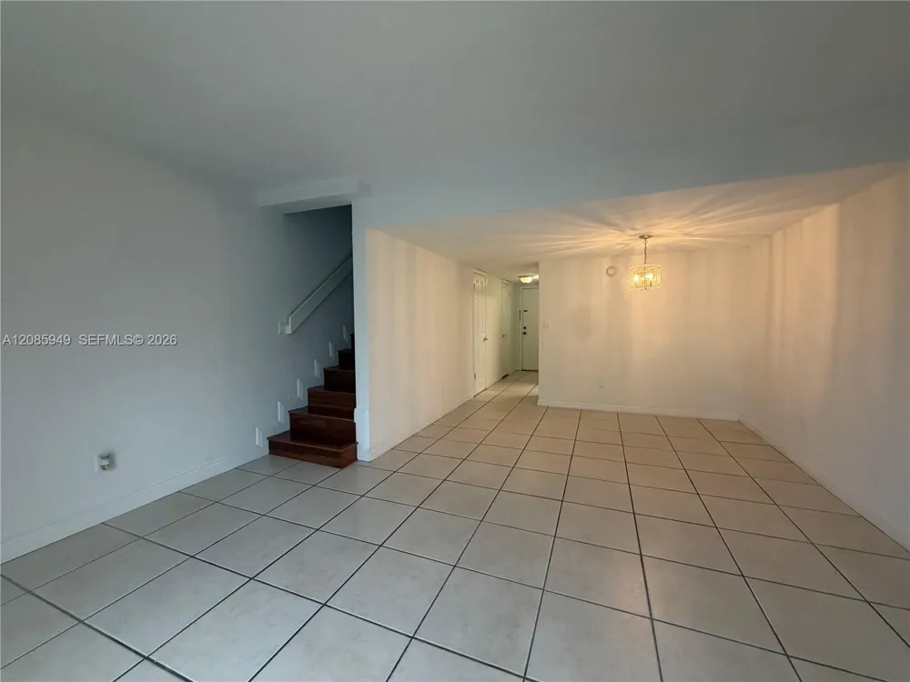 10903 Kendall Dr #229 Miami, FL 33176