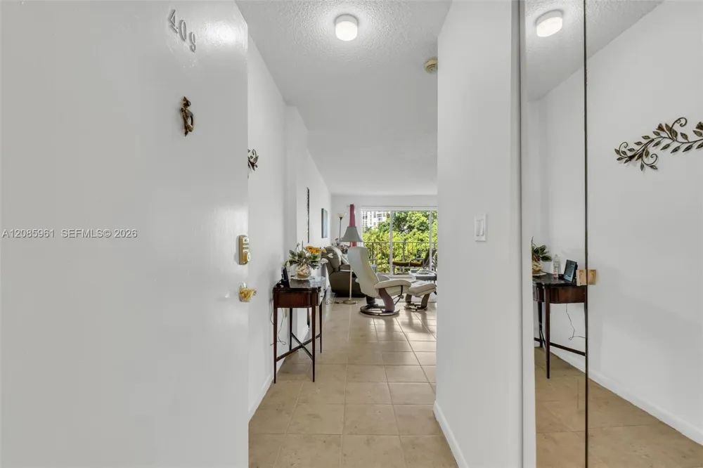 200 178th Dr #409 Sunny Isles Beach, FL 33160