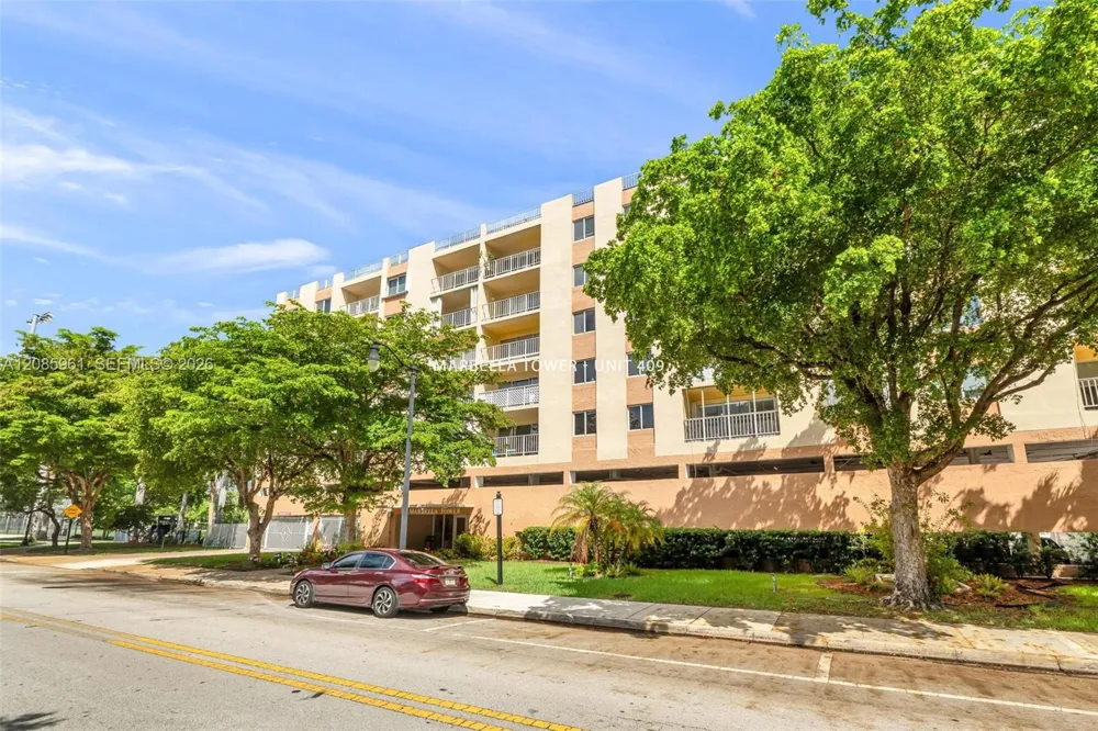 200 178th Dr #409 Sunny Isles Beach, FL 33160