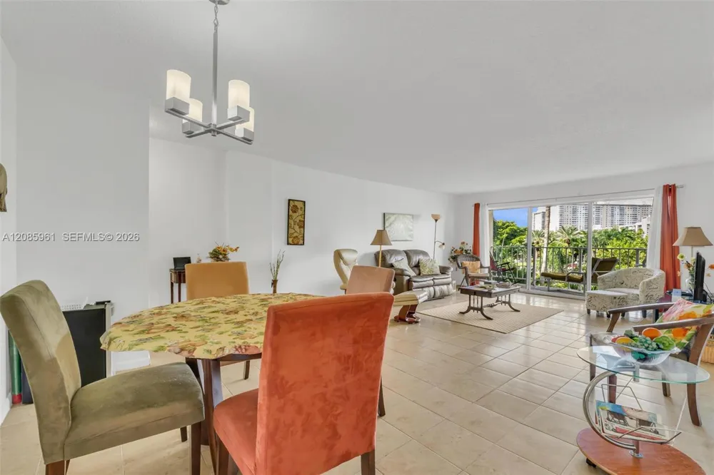 200 178th Dr #409 Sunny Isles Beach, FL 33160