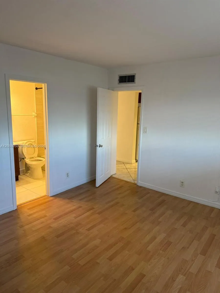 8040 Colony Cir N #304 Tamarac, FL 33321