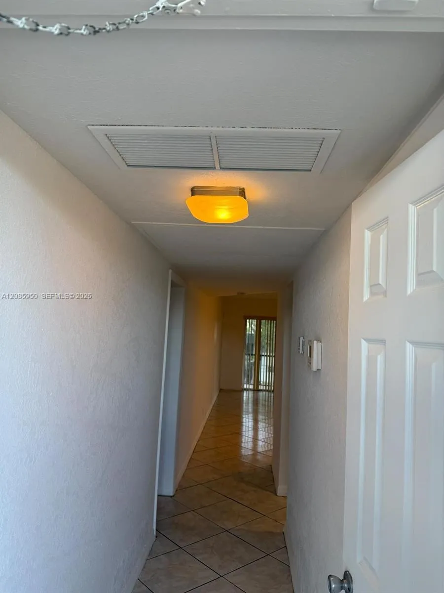 8040 Colony Cir N #304 Tamarac, FL 33321