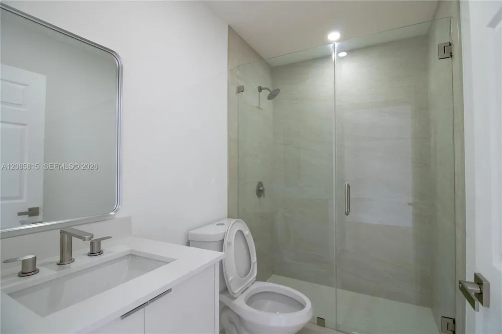 19720 SW 116th Ave Miami, FL 33157