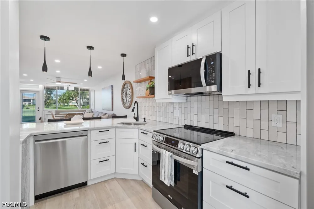 Pine Valley Drive #103 Fort Myers, FL 33907