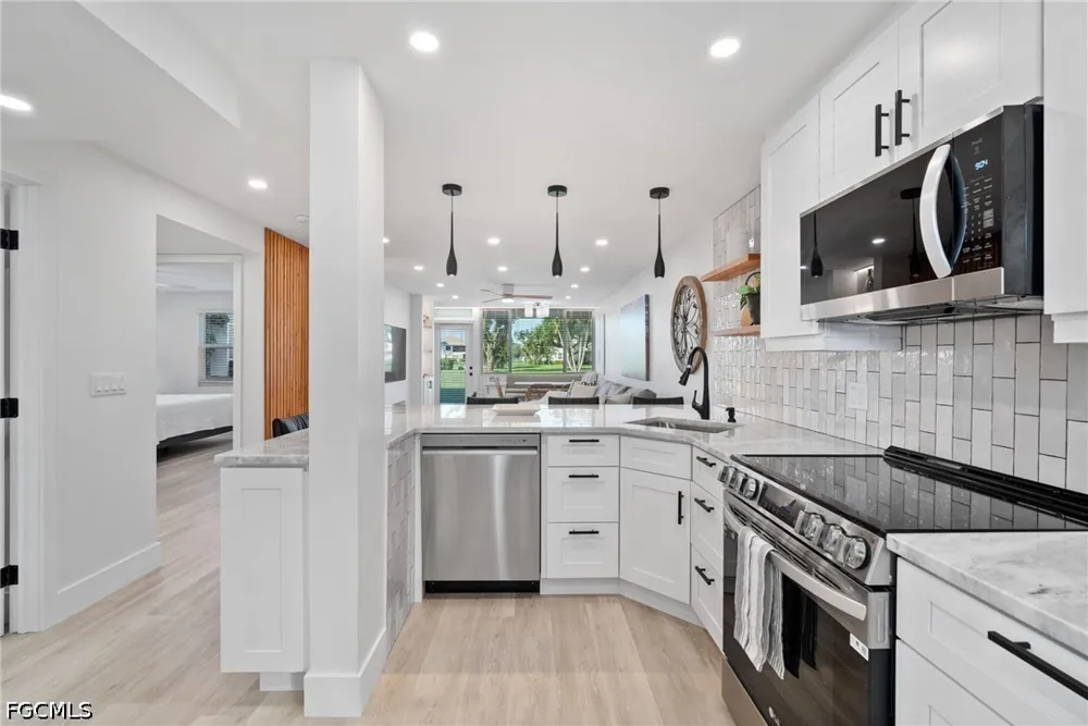Pine Valley Drive #103 Fort Myers, FL 33907