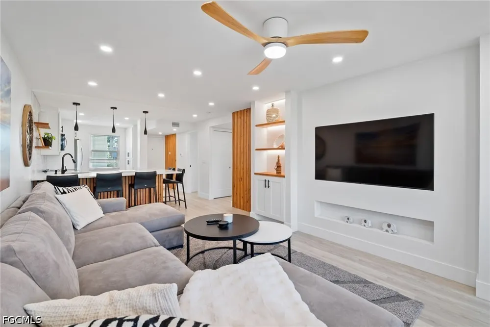 Pine Valley Drive #103 Fort Myers, FL 33907