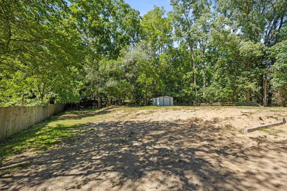 1071 Bristol Avenue NW Grand Rapids, MI 49504