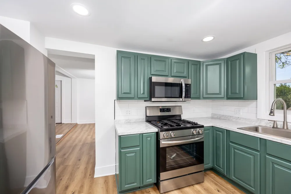 1071 Bristol Avenue NW Grand Rapids, MI 49504