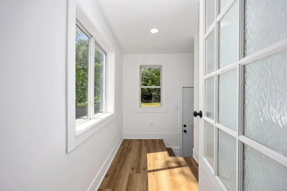 1071 Bristol Avenue NW Grand Rapids, MI 49504