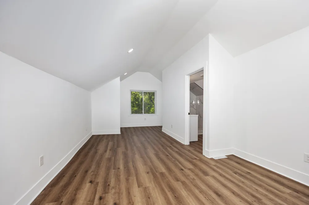 1071 Bristol Avenue NW Grand Rapids, MI 49504