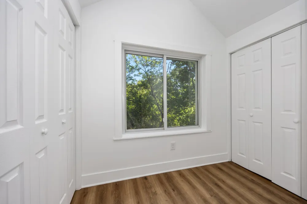 1071 Bristol Avenue NW Grand Rapids, MI 49504