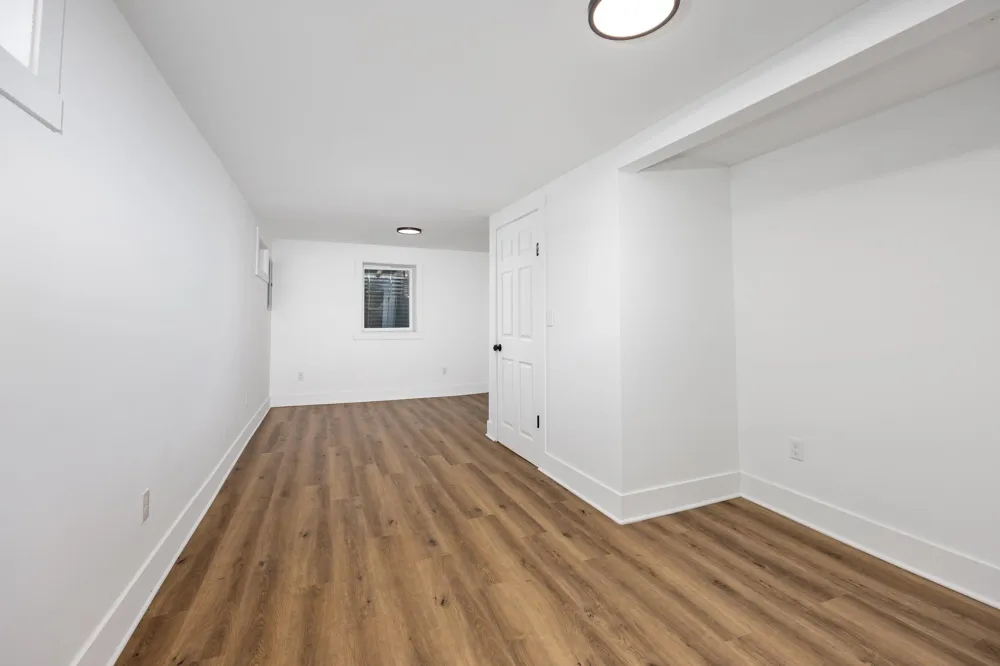 1071 Bristol Avenue NW Grand Rapids, MI 49504