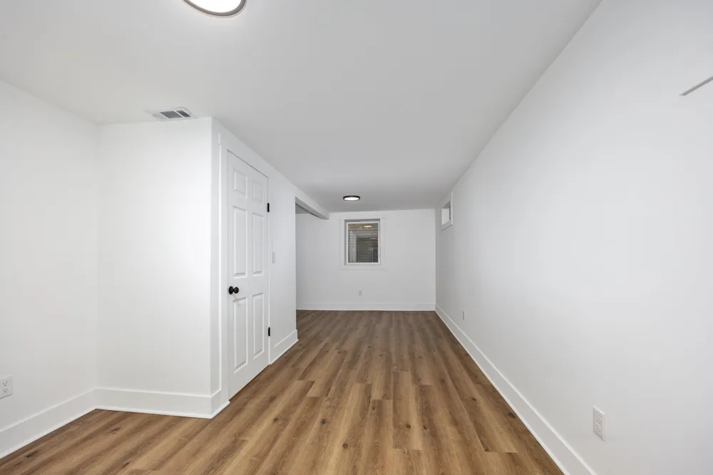 1071 Bristol Avenue NW Grand Rapids, MI 49504