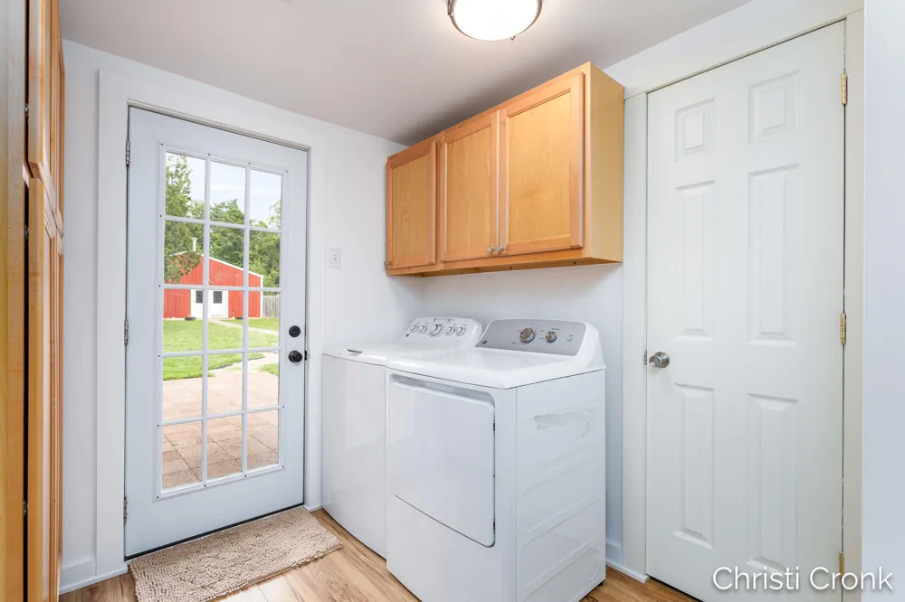2461 Rogue River Road NE Belmont, MI 49306
