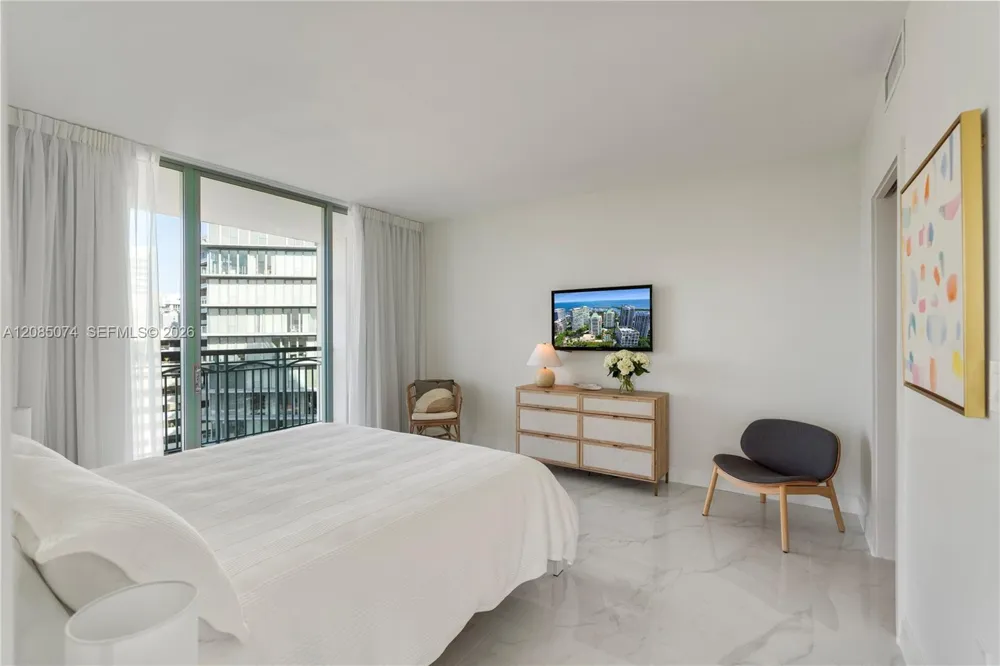 3350 SW 27th Ave #1807 Coconut Grove, FL 33133