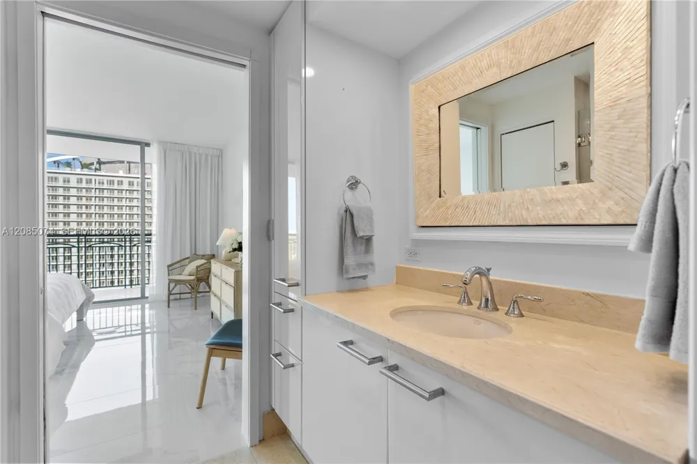3350 SW 27th Ave #1807 Coconut Grove, FL 33133