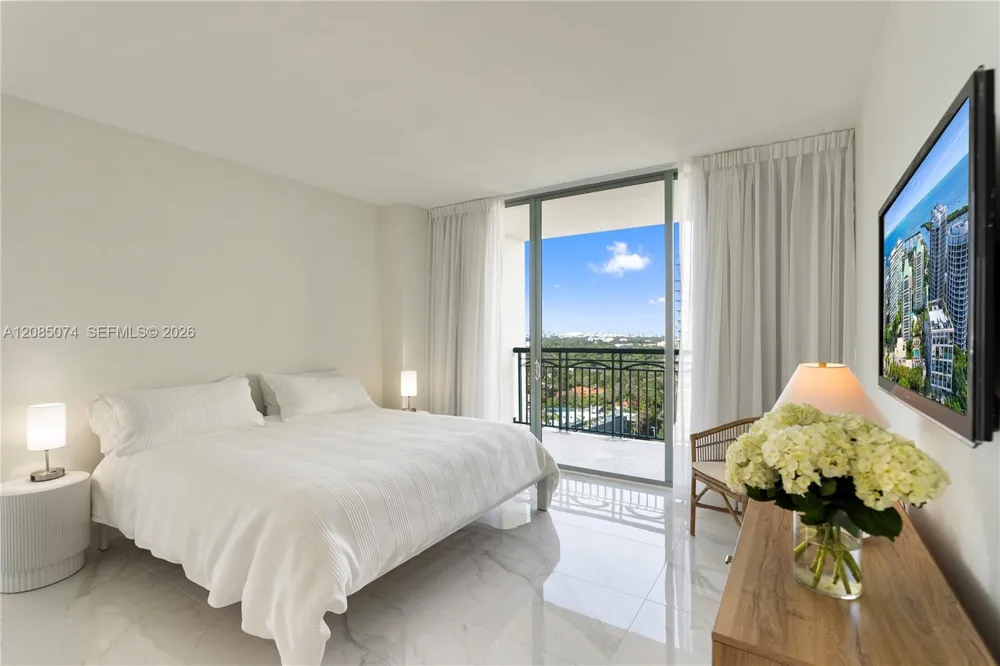 3350 SW 27th Ave #1807 Coconut Grove, FL 33133
