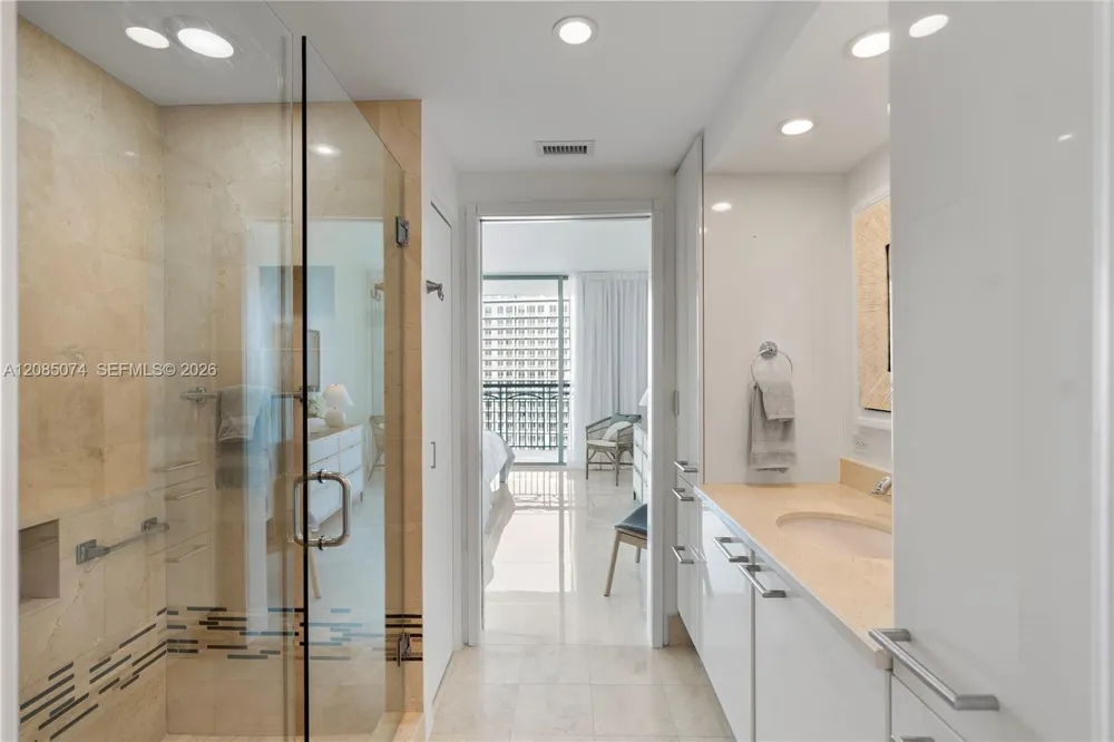 3350 SW 27th Ave #1807 Coconut Grove, FL 33133