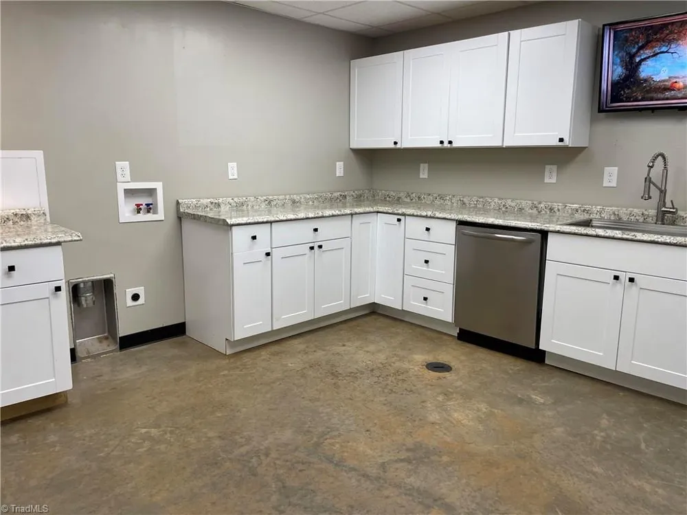 251 Unicorn Road Reidsville, NC 27320