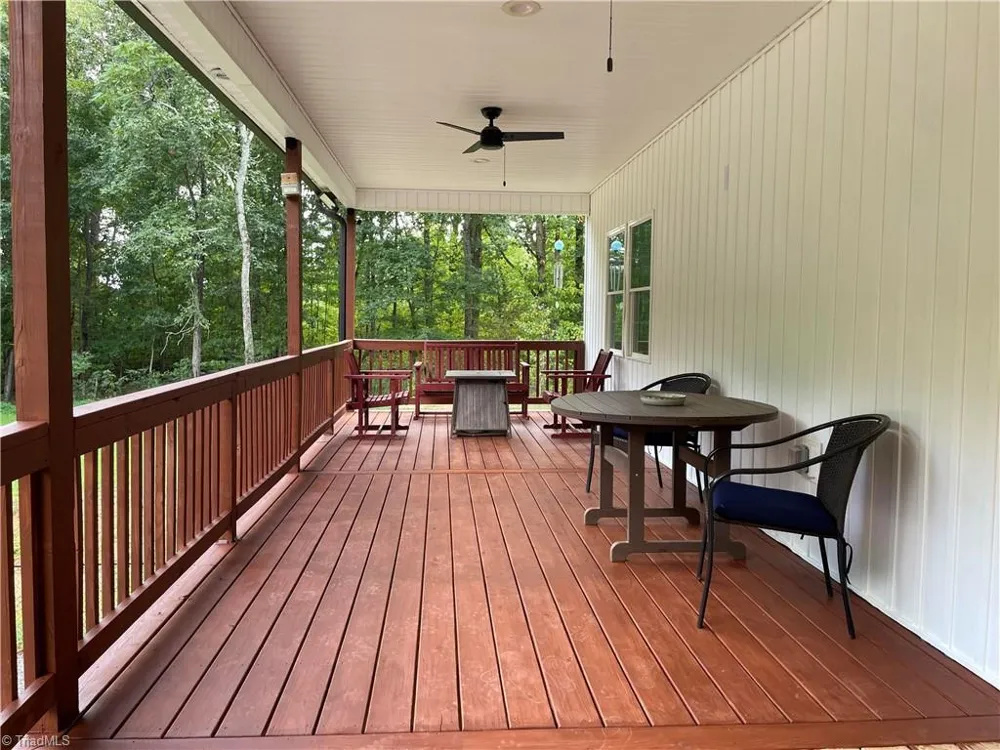 251 Unicorn Road Reidsville, NC 27320